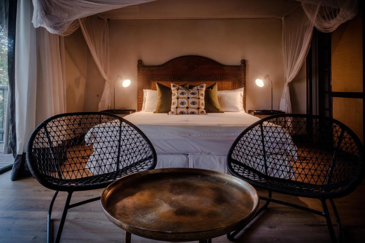Chobe Marina Lodge Касане Экстерьер фото